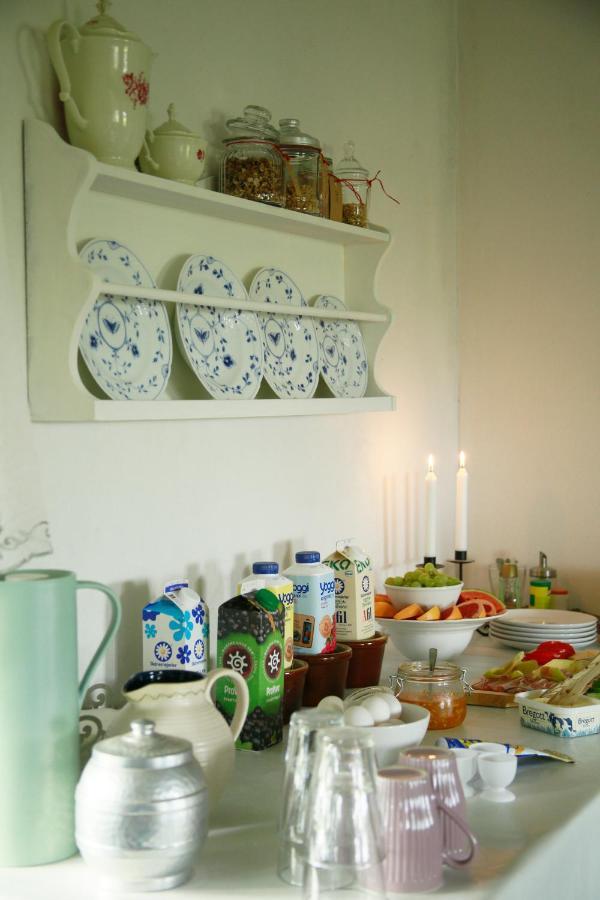 Arroeds Bostaelle Bed & Breakfast Tollarp Luaran gambar
