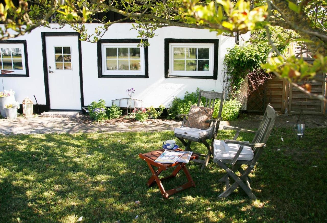 Arroeds Bostaelle Bed & Breakfast Tollarp Luaran gambar