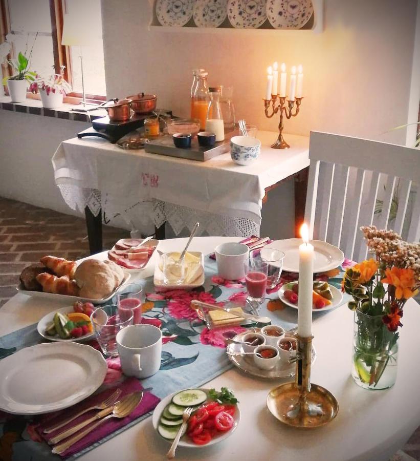 Arroeds Bostaelle Bed & Breakfast Tollarp Luaran gambar